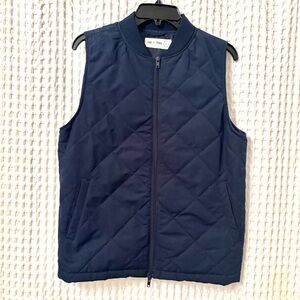 Men's Quilted Vest in Deep Blue